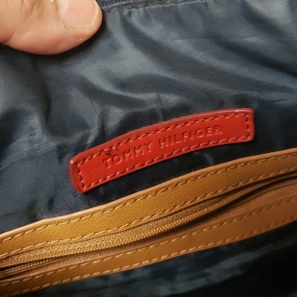 Vintage Tommy Hilfiger Handbag - Picture 9 of 11